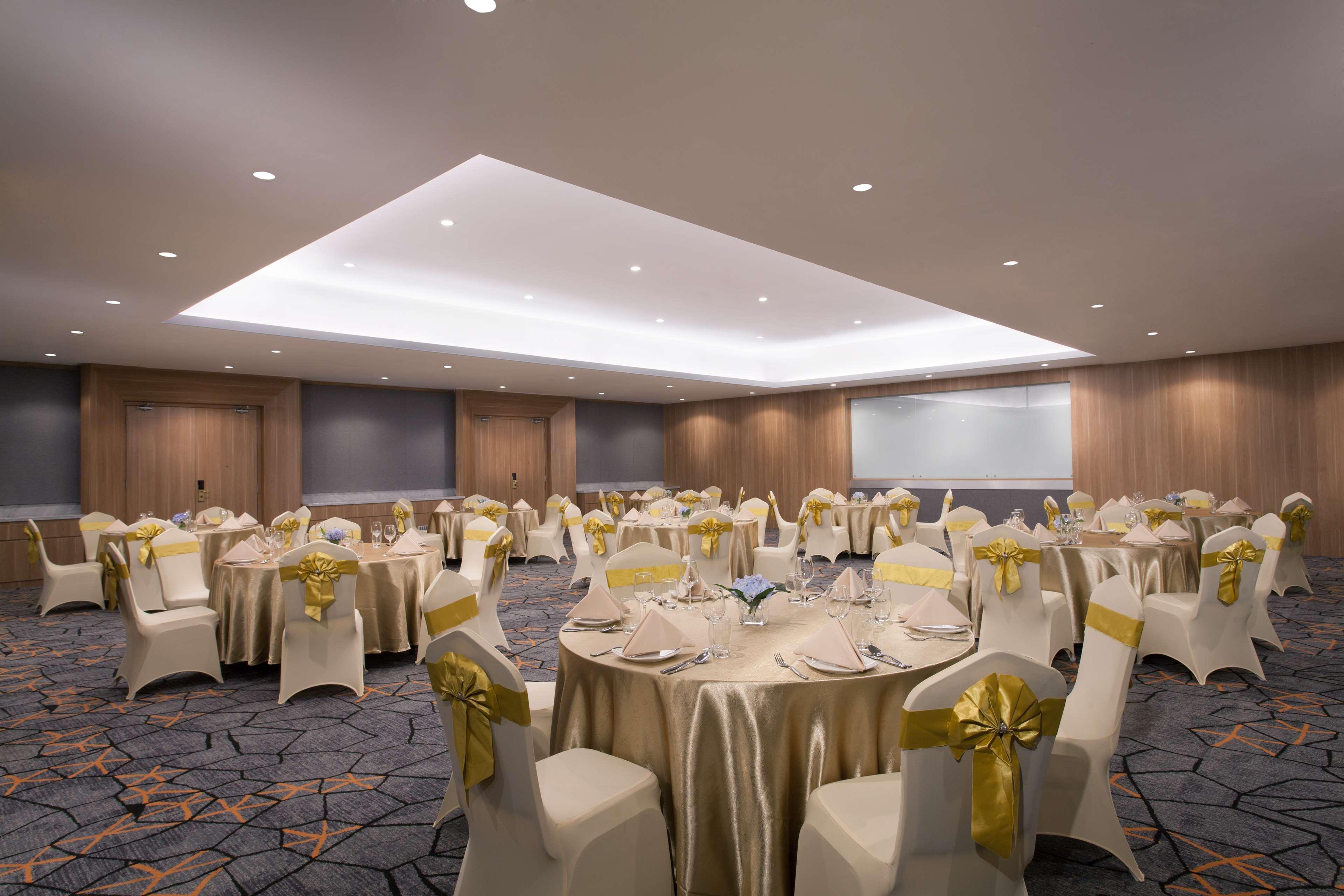 Radisson Medan Hotell Exteriör bild