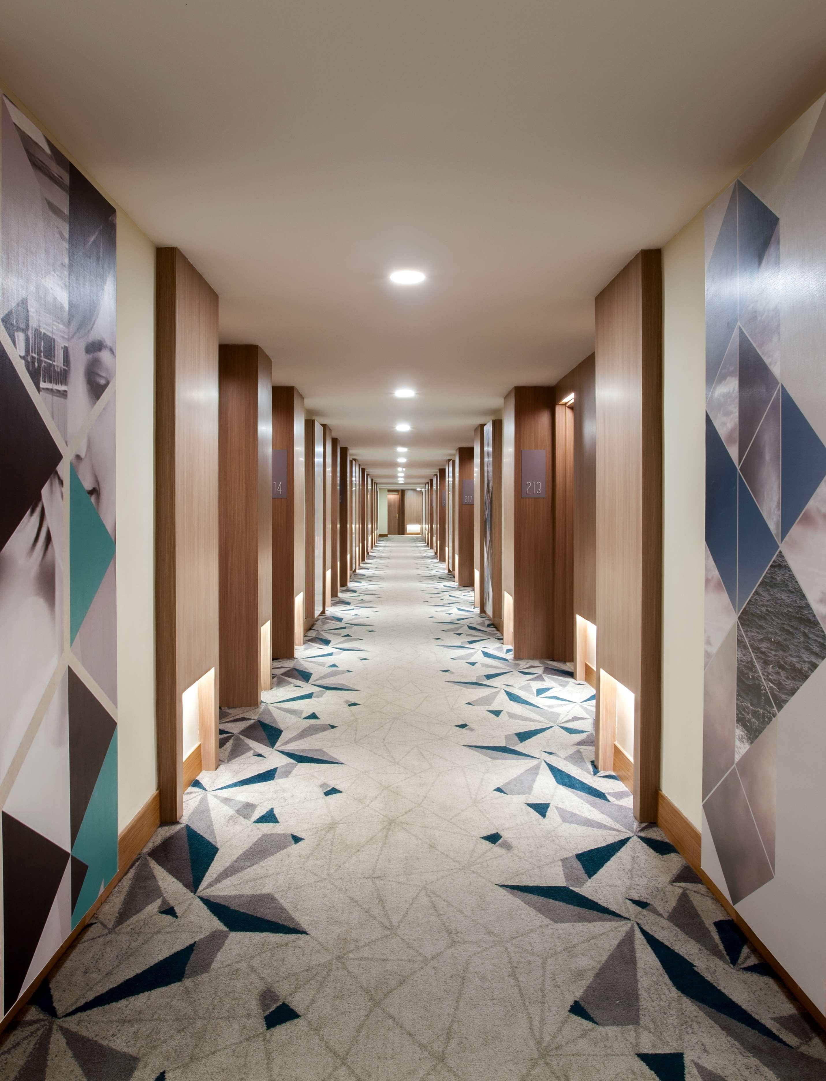 Radisson Medan Hotell Exteriör bild
